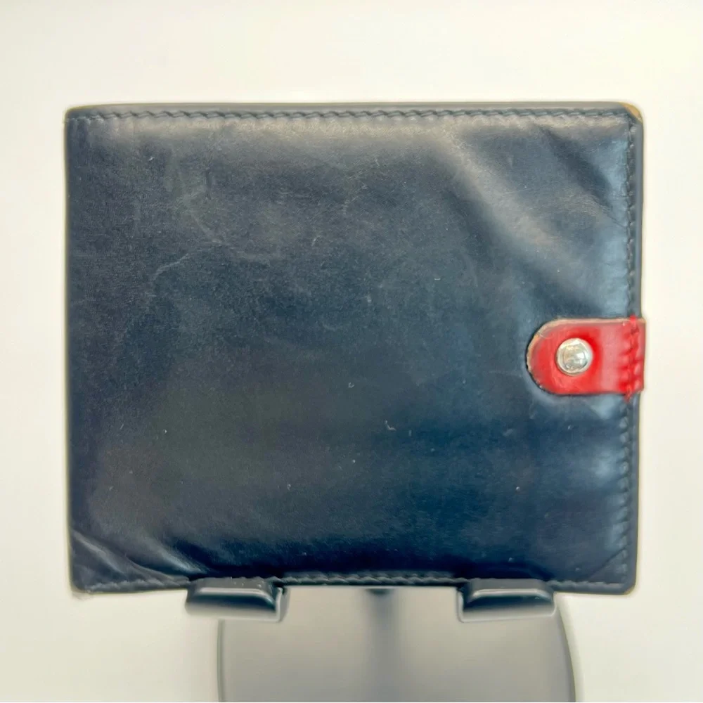 Gucci Black Leather Card Holder with Red Snap